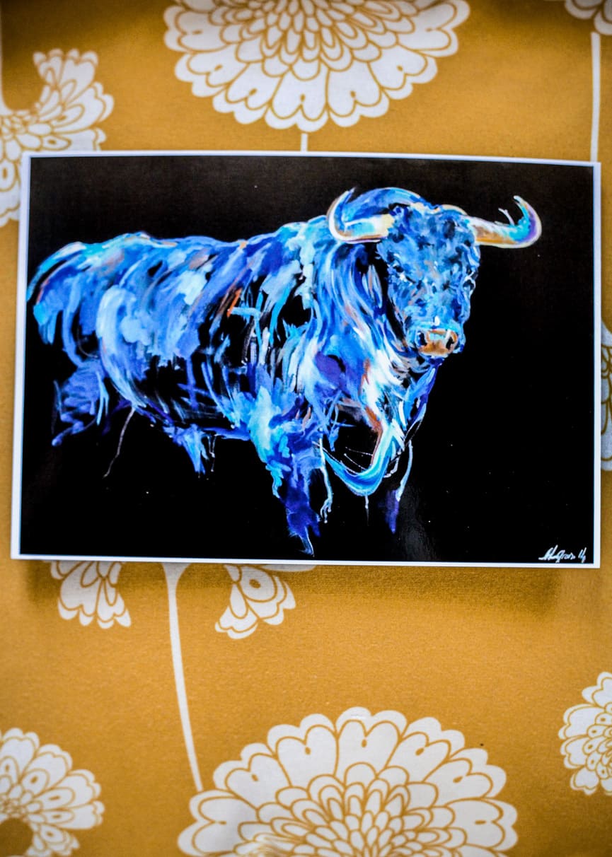 Carte Taureau bleu Le Parrain - Louise Groux - Artiste Peintre Carte Taureau bleu Le Parrain - Louise Groux - Artiste Peintre